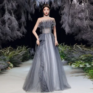 Illusion Gris Transparentes Robe De Bal 2020 Princesse Bustier Sans Manches Perlage Glitter Tulle Train De Balayage Volants Dos Nu Robe De Ceremonie