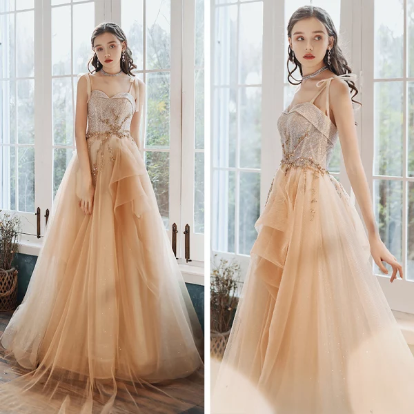 High End Champagner Ballkleider 2020 A Linie Spaghettiträger Ärmellos Perlenstickerei Glanz Tülle Sweep / Pinsel Zug Rüschen Rückenfreies Festliche Kleider