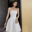 Simple Blanche de retour Robe De Graduation 2020 Princesse Bustier Sans Manches Courte Volants Dos Nu Robe De Ceremonie