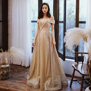 Fine Gull Ballkjoler 2020 Prinsesse Av Skulderen Korte Ermer Glitter Polyester Lange Buste Ryggløse Formelle Kjoler