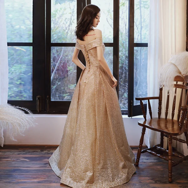 Chic / Beautiful Gold Prom Dresses 2020 A-Line / Princess Off-The-Shoulder Short Sleeve Glitter Polyester Floor-Length / Long Ruffle Backless Formal Dresses