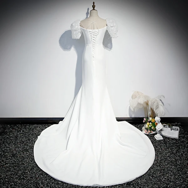 Vintage / Originale Blanche Robe De Soirée 2020 Trompette / Sirène Encolure Carrée Gonflée Manches Courtes Ceinture Appliques En Dentelle Tribunal Train Volants Dos Nu Robe De Ceremonie