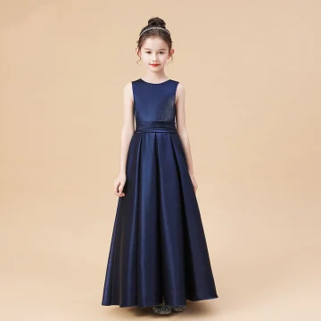 Simple Bleu Marine Satin Robe Ceremonie Fille 2020 Princesse Encolure Dégagée Sans Manches Noeud Ceinture Longue Volants