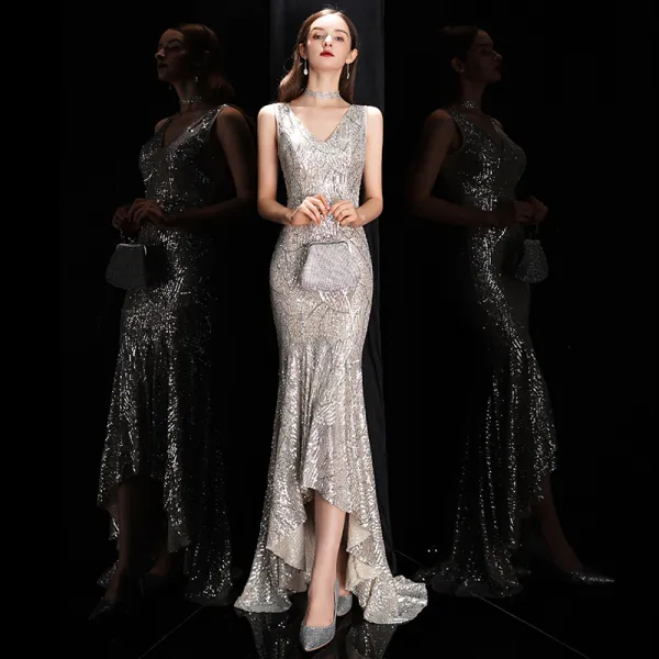 Błyszczące Srebrny Cekiny Sukienki Wieczorowe 2020 Syrena / Rozkloszowane V-Szyja Bez Rękawów Asymetryczny Bez Pleców Sukienki Wizytowe