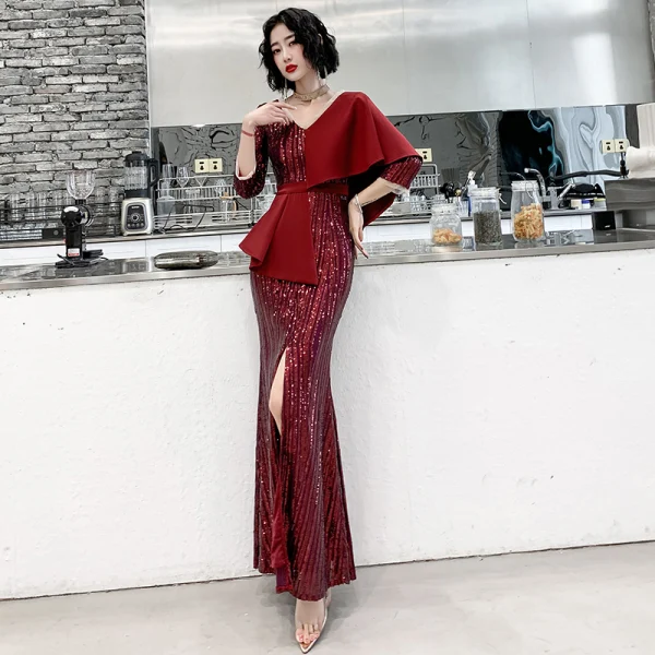 Chic / Belle Bordeaux Paillettes Robe De Soirée 2020 Trompette / Sirène V-Cou 3/4 Manches Ceinture Fendue devant Longue Robe De Ceremonie
