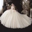 Chic / Belle Champagne La Mariée Robe De Mariée 2020 Robe Boule De l'épaule Manches Courtes Dos Nu Appliques En Dentelle Perlage Cathedral Train Volants