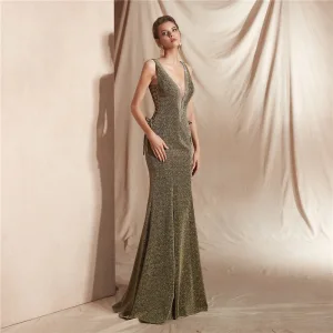 Sexy Clover Green Evening Dresses 2020 Trumpet Mermaid Deep V Neck Sleeveless Glitter Polyester Floor Length Long Ruffle Backless Formal Dresses