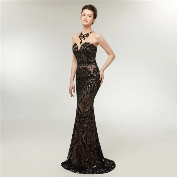 Sexy Noire Transparentes Robe De Soirée 2020 Trompette / Sirène Encolure Dégagée Sans Manches Paillettes Train De Balayage Dos Nu Robe De Ceremonie
