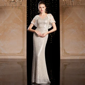 Sparkly Silver Sequins Evening Dresses 2020 Trumpet Mermaid V Neck Short Sleeve Appliques Lace Floor Length Long Backless Formal Dresses
