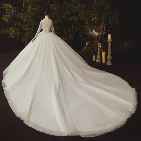 Illusion Ivory Bridal Wedding Dresses 2021 Ball Gown V-Neck Long Sleeve Appliques Lace Beading Glitter Tulle Cathedral Train Ruffle