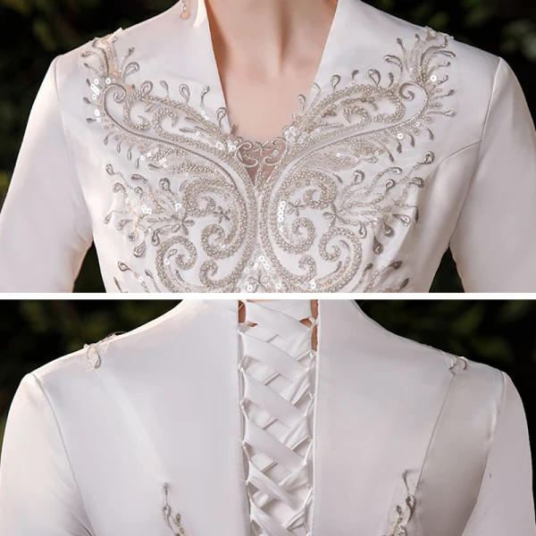 Affordable Ivory Outdoor / Garden Winter Wedding Dresses 2021 Ball Gown V-Neck Long Sleeve Appliques Lace Sequins Glitter Tulle Floor-Length / Long Ruffle
