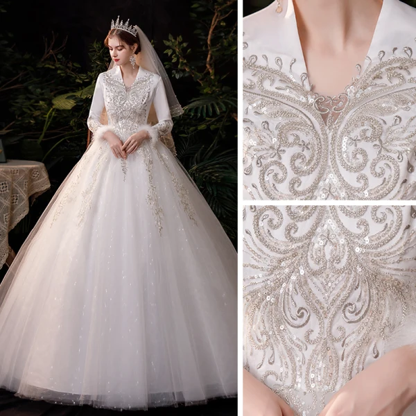 Affordable Ivory Outdoor / Garden Winter Wedding Dresses 2021 Ball Gown V-Neck Long Sleeve Appliques Lace Sequins Glitter Tulle Floor-Length / Long Ruffle
