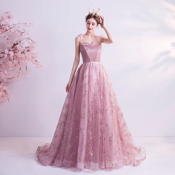 Chic / Belle Rougissant Rose Robe De Bal 2021 Princesse Bretelles Spaghetti Sans Manches Paillettes Perlage Glitter Tulle Train De Balayage Volants Dos Nu Robe De Ceremonie