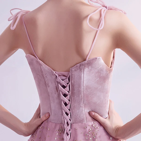 Chic / Belle Rougissant Rose Robe De Bal 2021 Princesse Bretelles Spaghetti Sans Manches Paillettes Perlage Glitter Tulle Train De Balayage Volants Dos Nu Robe De Ceremonie