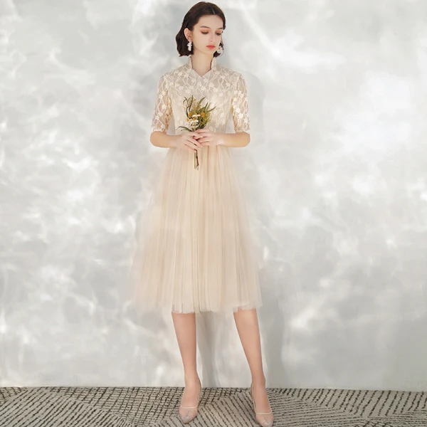 Abordable Champagne Robe Demoiselle D'honneur 2021 Princesse Dos Nu Appliques En Dentelle Ceinture Thé Longueur Volants