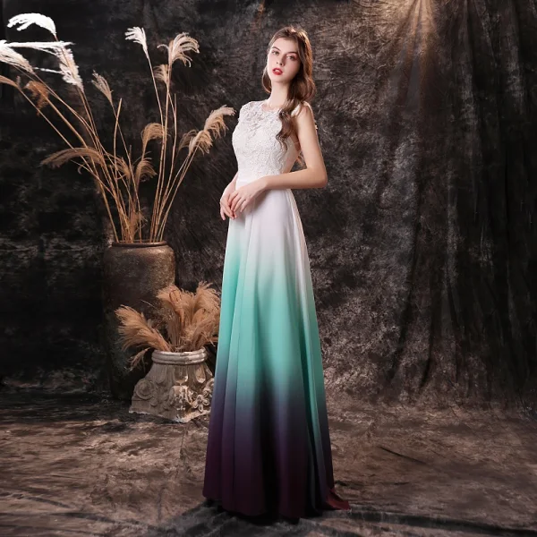 Mode Multi-Couleurs Chiffon Transparentes Dansant Robe De Bal 2021 Princesse Encolure Dégagée Sans Manches Appliques En Dentelle Longue Volants Dos Nu Robe De Ceremonie