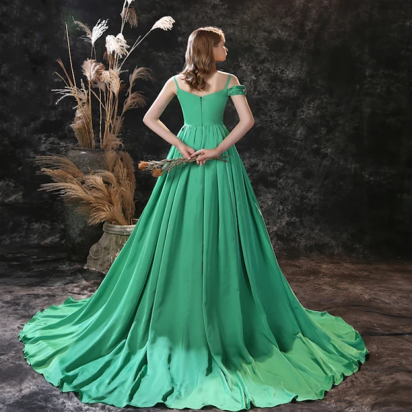 Mode Vert Satin Robe De Bal 2021 Princesse Bretelles Spaghetti Sans Manches Fleur Appliques En Dentelle Fendue devant Tribunal Train Dos Nu Robe De Ceremonie