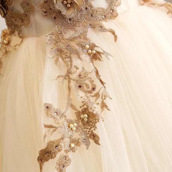 Elegant Champagne Dancing Prom Dresses 2021 Ball Gown Scoop Neck Sleeveless Appliques Lace Beading Pearl Rhinestone Floor-Length / Long Ruffle Backless Formal Dresses