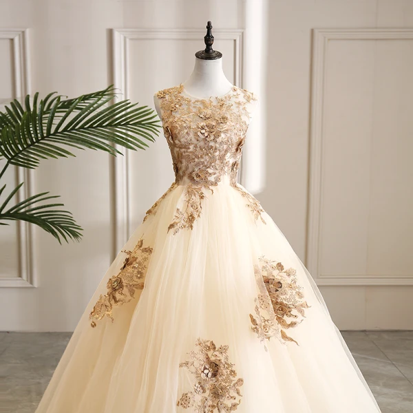 Elegant Champagne Dancing Prom Dresses 2021 Ball Gown Scoop Neck Sleeveless Appliques Lace Beading Pearl Rhinestone Floor-Length / Long Ruffle Backless Formal Dresses
