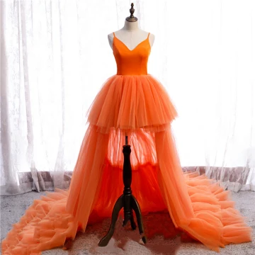 Haute Basse Orange Tapis Rouge Robe De Soirée 2021 Princesse Bretelles Spaghetti Sans Manches Asymétrique Volants En Cascade Dos Nu Robe De Ceremonie