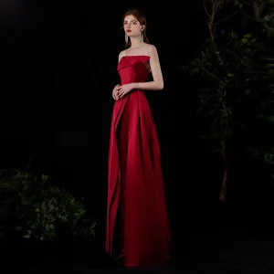 Enkel Burgunder Satin Dancing Ballkjoler 2021 Prinsesse Strapless Uten Ermer Lange Buste Ryggløse Formelle Kjoler
