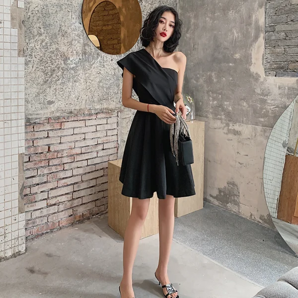Modest Simple Black Party Dresses 2021 A-Line Princess One-Shoulder Sleeveless Short Modest Simple Black Party Dresses 2021 A-Line Princess One-Shoulder Sleeveless Short