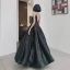 Schlicht Schwarz Velour Satin Tanzen Ballkleider 2021 A Linie Spaghettiträger Ärmellos Lange Rüschen Rückenfreies Festliche Kleider