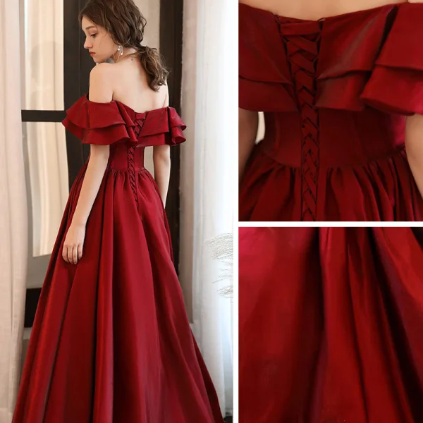 Modest / Simple Burgundy Dancing Prom Dresses 2021 A-Line / Princess Off-The-Shoulder Short Sleeve Floor-Length / Long Ruffle Backless Formal Dresses