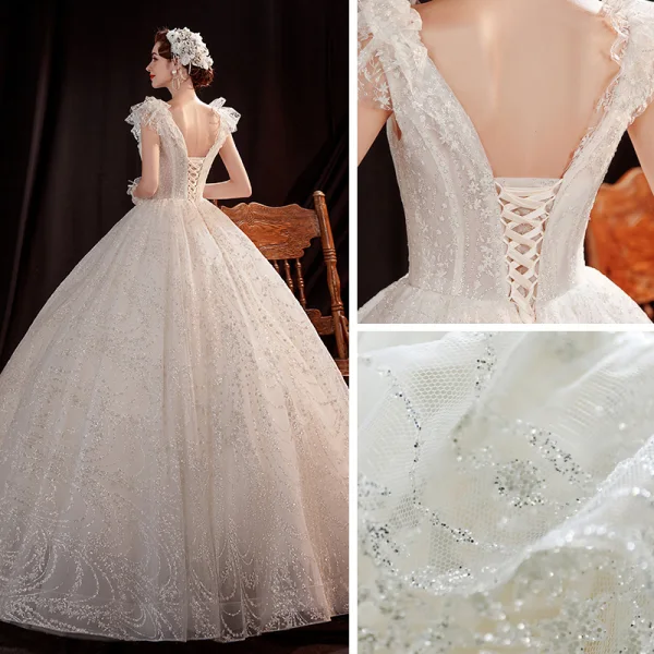 Affordable White Outdoor / Garden Wedding Dresses 2021 Ball Gown See-through Deep V-Neck Sleeveless Backless Glitter Tulle Floor-Length / Long Ruffle