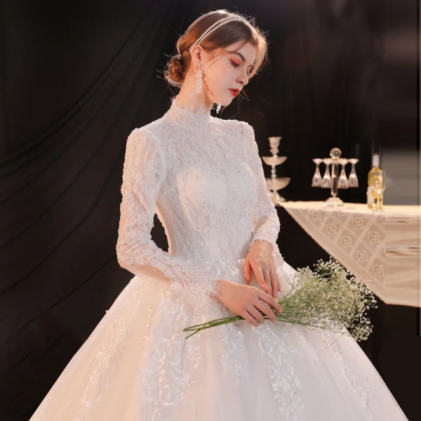Vintage / Retro Ivory See-through Bridal Wedding Dresses 2021 Ball Gown High Neck Long Sleeve Backless Appliques Lace Beading Pearl Cathedral Train Ruffle
