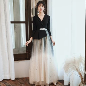 Vintage Originale Noire Dégradé De Couleur Dansant Robe De Bal 2021 Princesse V Cou Sans Manches Ceinture Étoile Paillettes Tulle Longue Volants Robe De Ceremonie