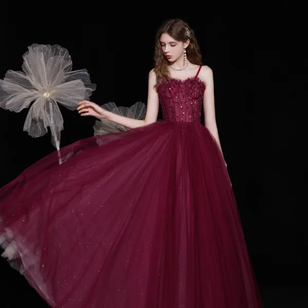 Best Burgundy Engagement Prom Dresses 2021 A Line Princess Spaghetti Straps  Sleeveless Beading Sequins Glitter Tulle