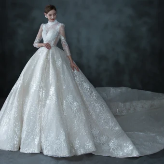 Illusion Champagne Transparentes La Mariée Robe De Mariée 2021 Robe Boule Col Haut 3 4 Manches Dos Nu Fait Main Perlage Paillettes Cathedral Train Volants