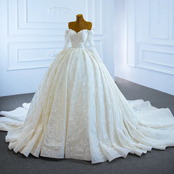 Luxury / Gorgeous White Bridal Wedding Dresses 2021 Ball Gown Off-The-Shoulder Long Sleeve Backless Appliques Lace Handmade  Beading Pearl Chapel Train Ruffle
