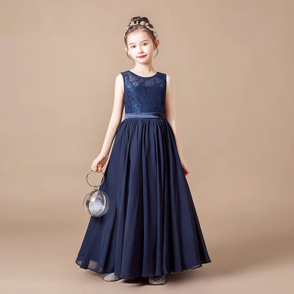 Chic / Beautiful Navy Blue Lace Birthday Flower Girl Dresses 2021 A-Line / Princess Scoop Neck Sleeveless Sash Floor-Length / Long Ruffle