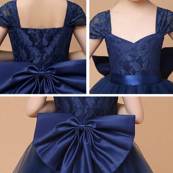 Classic Navy Blue Lace Birthday Flower Girl Dresses 2021 Ball Gown Square Neckline Short Sleeve Backless Bow Sash Ankle Length Ruffle