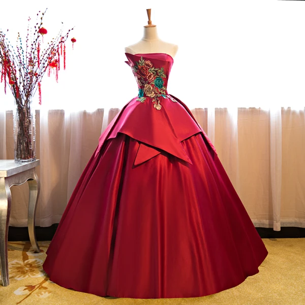 Vintage / Retro Royal Blue Satin Dancing Prom Dresses 2021 Ball Gown Strapless Sleeveless Appliques Embroidered Floor-Length / Long Ruffle Backless Formal Dresses