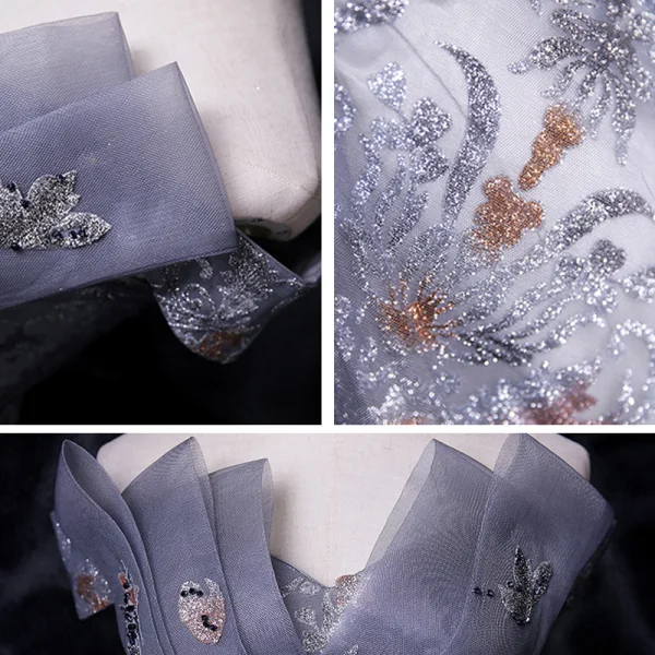 Chic / Beautiful Silver Dancing Prom Dresses 2021 A-Line / Princess Off-The-Shoulder Short Sleeve Backless Appliques Lace Beading Glitter Printing Tulle Floor-Length / Long Ruffle Formal Dresses