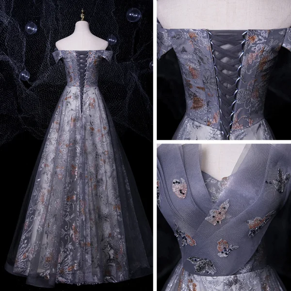 Chic / Beautiful Silver Dancing Prom Dresses 2021 A-Line / Princess Off-The-Shoulder Short Sleeve Backless Appliques Lace Beading Glitter Printing Tulle Floor-Length / Long Ruffle Formal Dresses