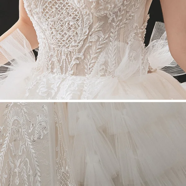 Vintage Champagner Hochzeits Brautkleider / Hochzeitskleider 2021 Ballkleid Eckiger Ausschnitt Abnehmbar Geschwollenes Lange Ärmel Rückenfreies Applikationen Spitze Perlenstickerei Kathedrale Schleppe Fallende Rüsche