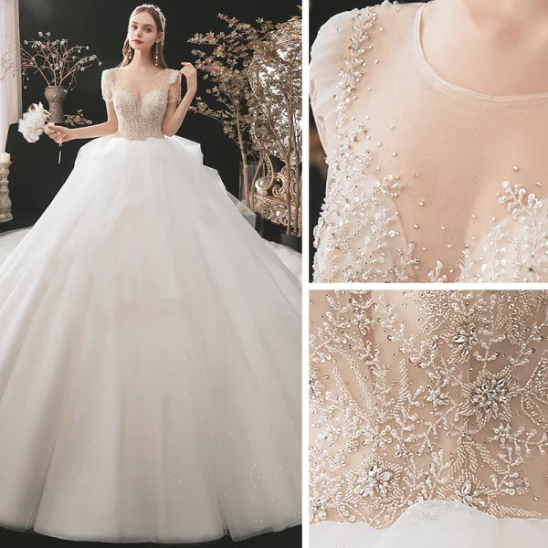 Illusion Champagne La Mariée Robe De Mariée 2021 Robe Boule Transparentes Encolure Dégagée Manches Courtes Dos Nu Paillettes Perlage Glitter Tulle Cathedral Train Volants