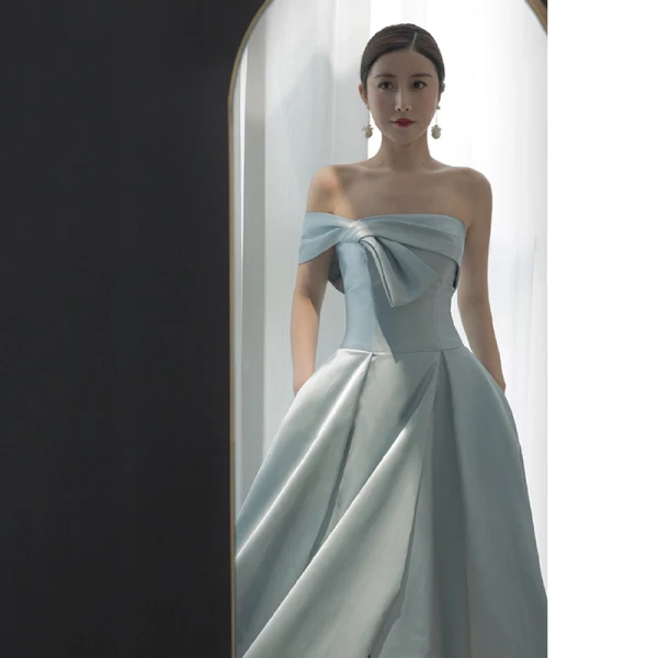Fashion Grey Satin Evening Dresses 2021 A-Line / Princess Off-The-Shoulder Short Sleeve Split Front Floor-Length / Long Ruffle Backless Formal Dresses