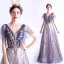 Bling Bling Grape Dansant Robe De Bal 2021 Princesse Col v profond Sans Manches Glitter Appliques Paillettes Longue Volants Dos Nu Robe De Ceremonie