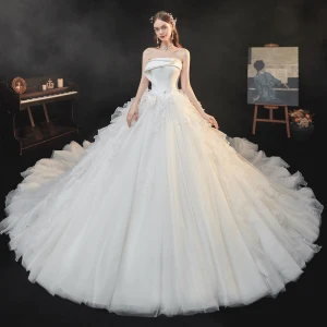 Gama Alta Marfil Organza Boda Vestidos De Novia 2021 Ball Gown Sin Tirantes Sin Mangas Sin Espalda Apliques Con Encaje Lentejuelas Rebordear Cathedral Train Ruffle