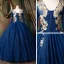 Classique Bleu Marine Dansant Robe De Bal 2021 Robe Boule Encolure Dégagée Manches Longues Appliques En Dentelle Perlage Perle Paillettes Longue Volants Dos Nu Robe De Ceremonie