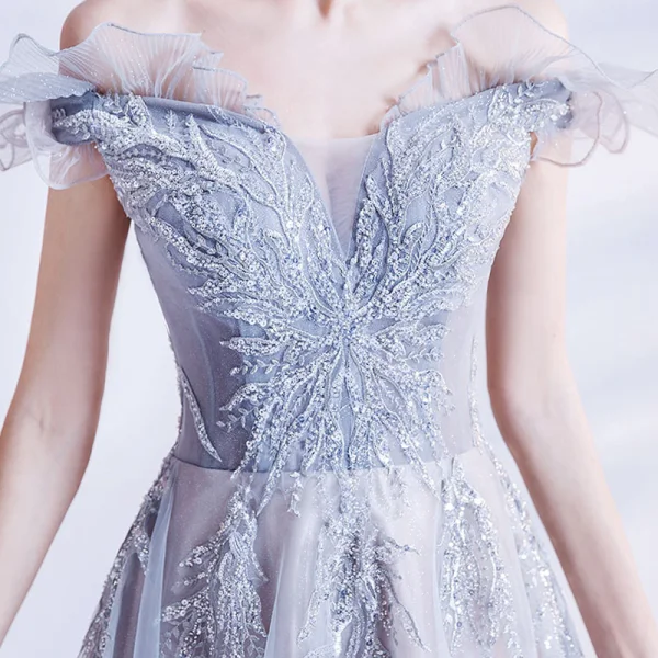 Élégant Gris Robe De Bal 2021 Princesse De l'épaule Manches Courtes Appliques Paillettes Perlage Glitter Tulle Train De Balayage Volants Dos Nu Robe De Ceremonie