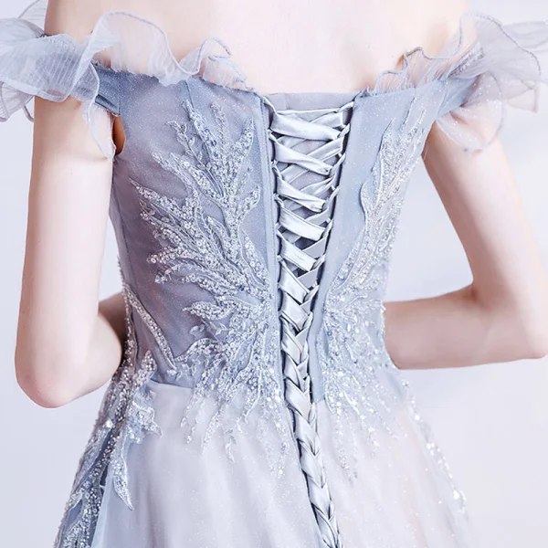 Élégant Gris Robe De Bal 2021 Princesse De l'épaule Manches Courtes Appliques Paillettes Perlage Glitter Tulle Train De Balayage Volants Dos Nu Robe De Ceremonie