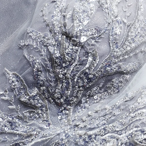 Élégant Gris Robe De Bal 2021 Princesse De l'épaule Manches Courtes Appliques Paillettes Perlage Glitter Tulle Train De Balayage Volants Dos Nu Robe De Ceremonie