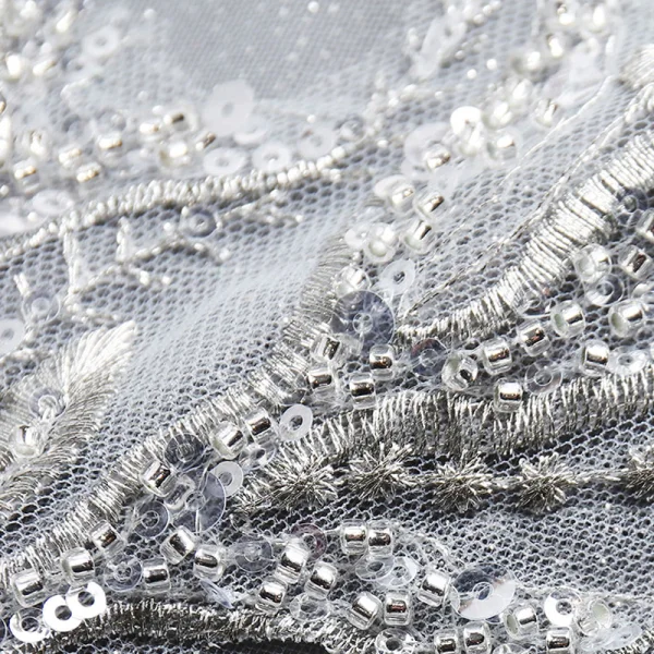 Élégant Gris Robe De Bal 2021 Princesse De l'épaule Manches Courtes Appliques Paillettes Perlage Glitter Tulle Train De Balayage Volants Dos Nu Robe De Ceremonie