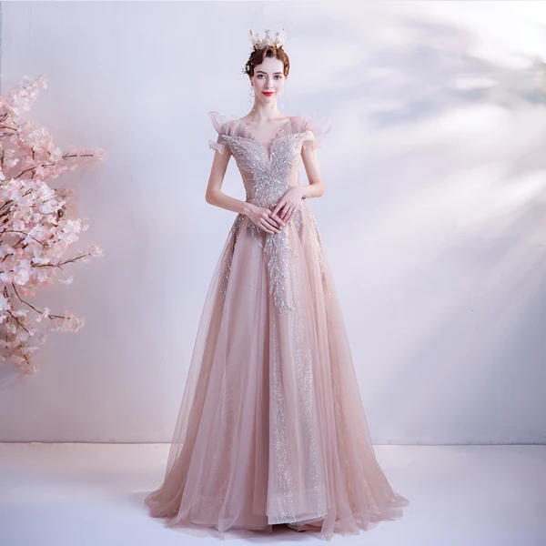 Élégant Rougissant Rose Robe De Bal 2021 Princesse De l'épaule Manches Courtes Appliques Paillettes Perlage Glitter Tulle Train De Balayage Volants Dos Nu Robe De Ceremonie